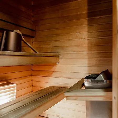 Old Town Main Square With Sauna טאלין