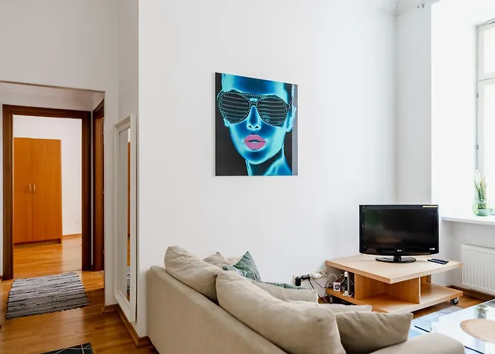 Апартаменти Old Town Main Square With Sauna *