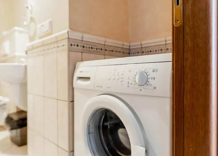 Old Town Main Square With Sauna Таллінн