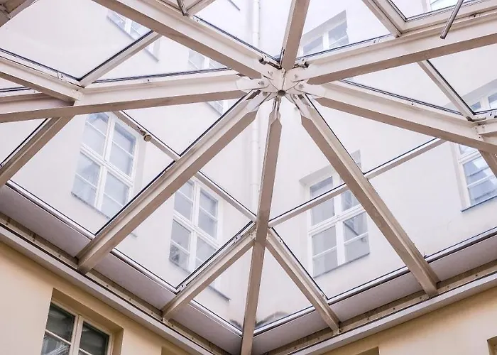 Old Town Main Square With Sauna Апартаменти